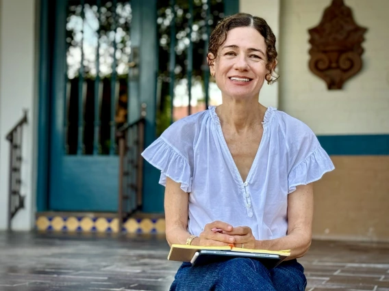 Lisa Molomot