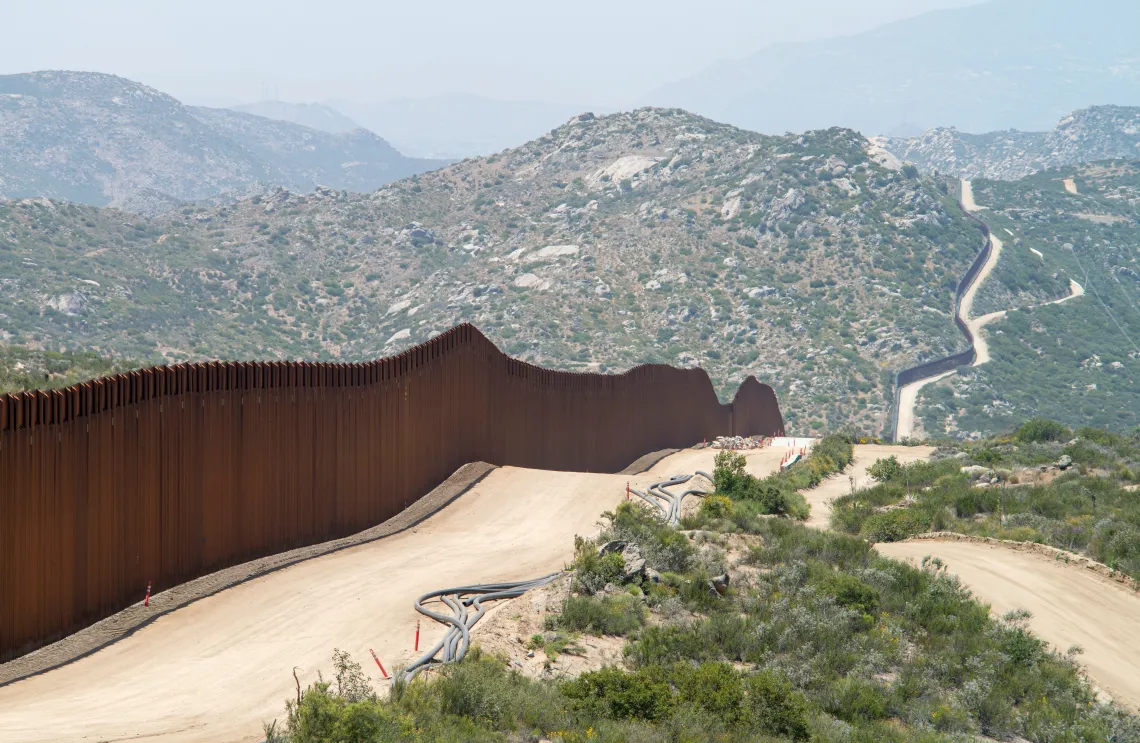 US-Mexico border wall